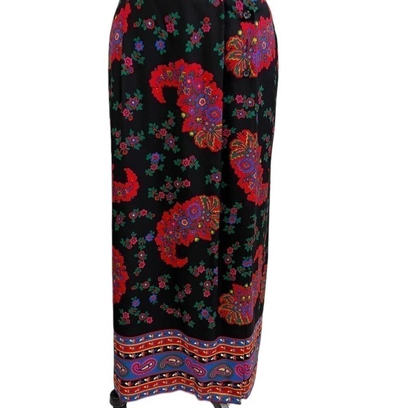 Carlisle 2 PC Silk Wool Black Floral skirt & Jacket Set Suit NWOT Sz 12 - Picture 3 of 8